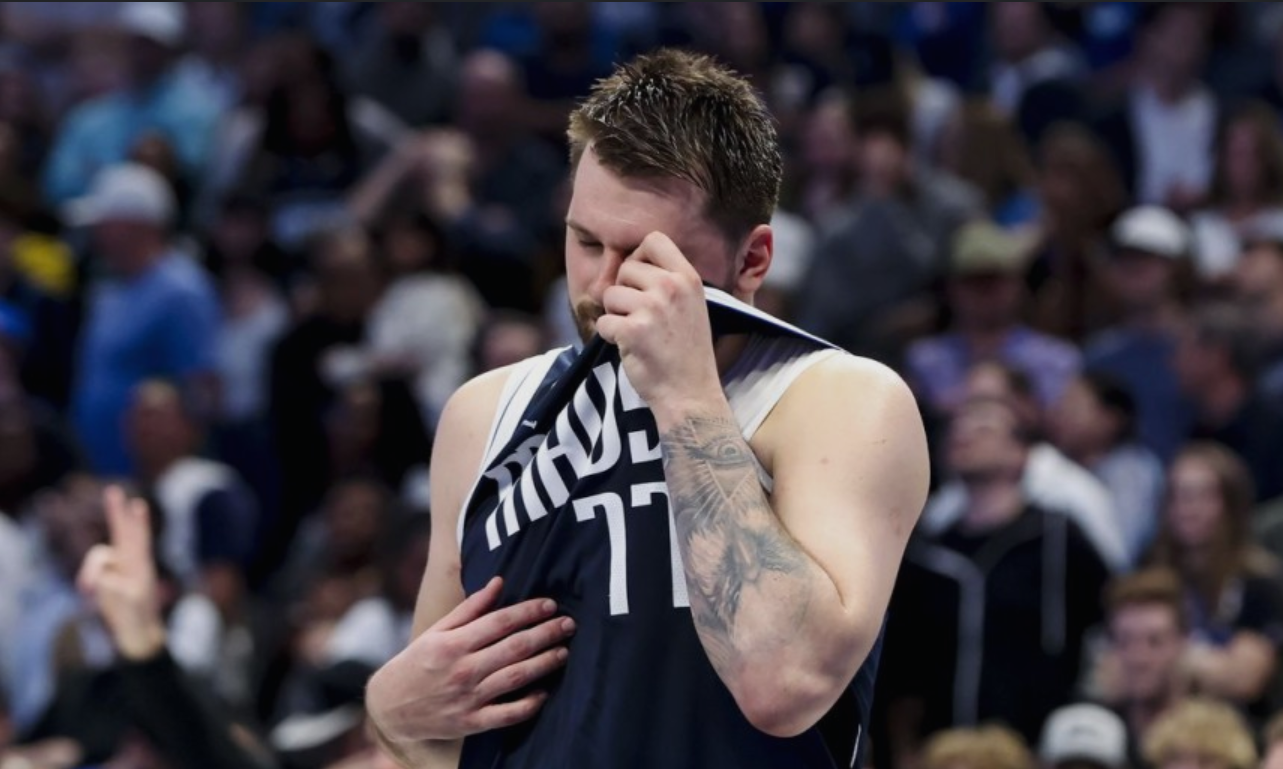 亚博体育官网-东契奇焦点对战，塔图姆与90激战巴塞罗那分钟，最后时刻胜出胜负难料！引发球迷热议的简单介绍-亚博体育官网