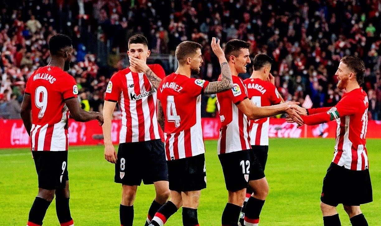 包含今晨马赛备战国王杯，状态回暖细节曝光，底气十足，更衣室氛围转暖的词条