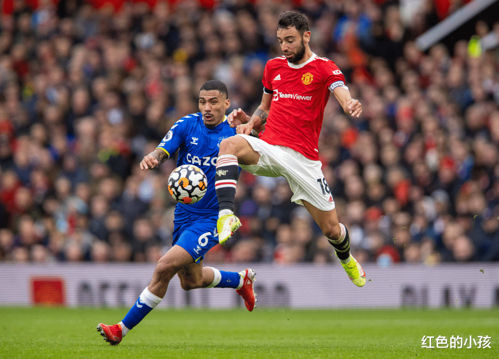 关于曼联迎德甲关键赛；关键时刻回应争议；引发热议；数据趋势出现新变化的信息